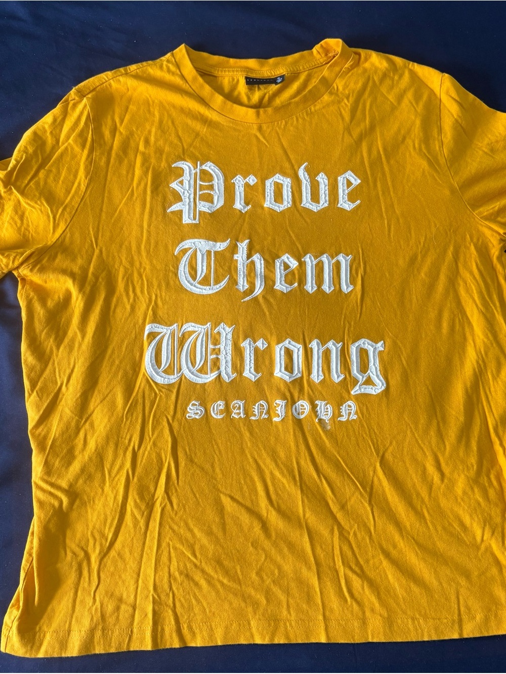 Sean John Yellow Short-Sleeve Graphic Tee with White Gothic Print